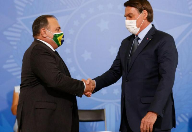 General Pazuello toma posse como Ministro da Saúde