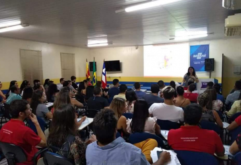 Brumado: CDL, em parceria com o Sebrae, promoveu workshop sobre mídias sociais