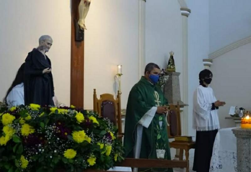 Brumado: Comunidade e Vicentinos celebram festa do seu padroeiro e Patrono São Vicente de Paulo