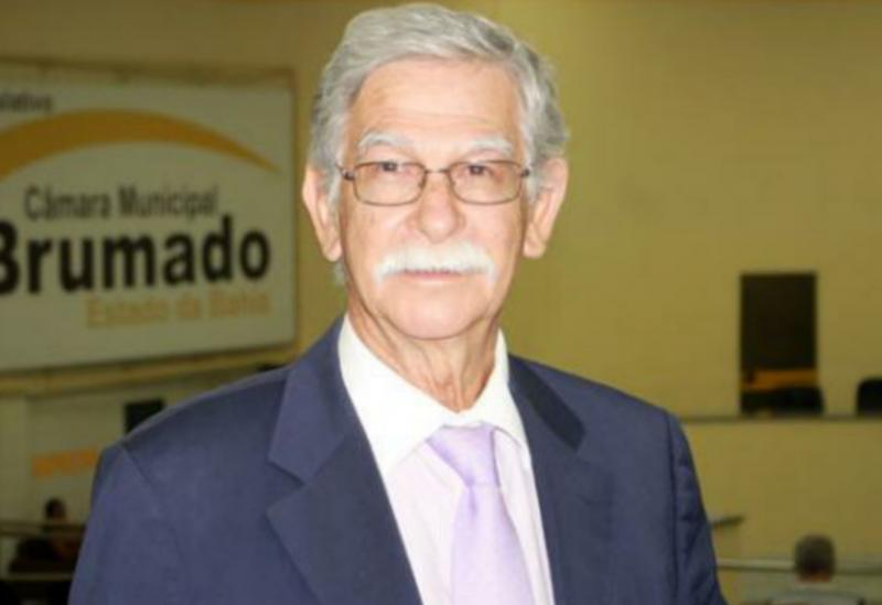 Brumado: Prefeito Eduardo Vasconcelos recebe intimação com decisão do arquivamento do processo de impeachment