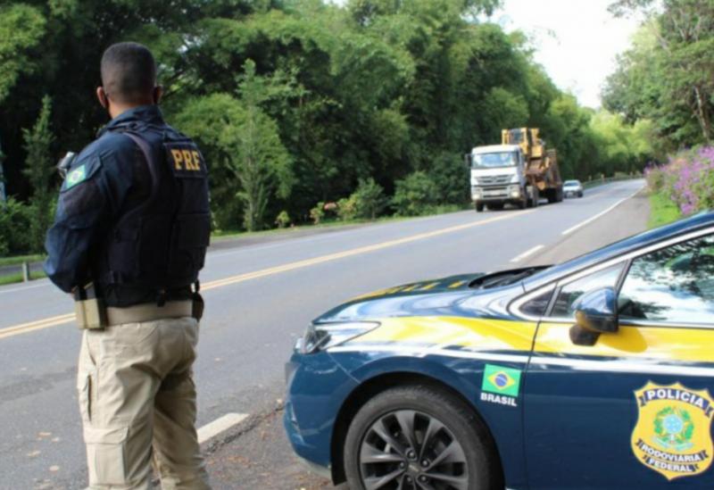 Feriado 12 de outubro: PRF na Bahia inicia operação e intensifica as fiscalizações nas rodovias federais baianas