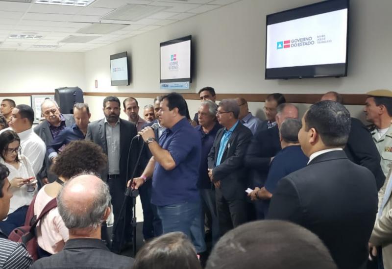Deputado Marquinho Viana participa de inaugurações em Vitória da Conquista