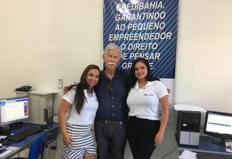 Prefeito de Brumado visita agência do CrediBahia e comemora sucesso da entidade que vem fomentando a economia local 
