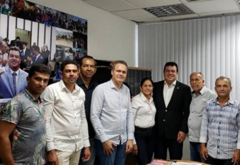 Deputado Marquinho Viana recebe prefeito de Tabocas do Brejo Velho e vereadores