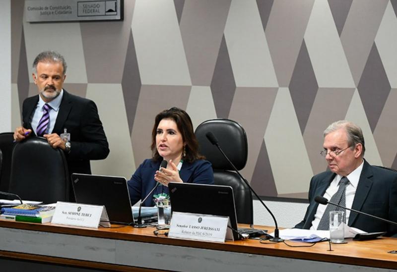 CCJ do Senado aprova emendas de redação à PEC da Previdência e proposta vai ao Plenário