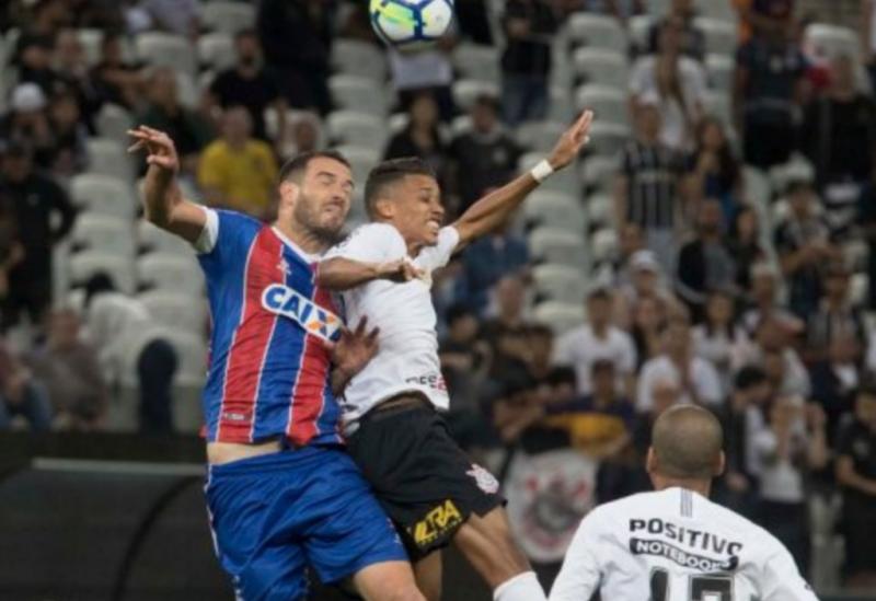 Bahia toma gol no fim e perde para o Corinthians