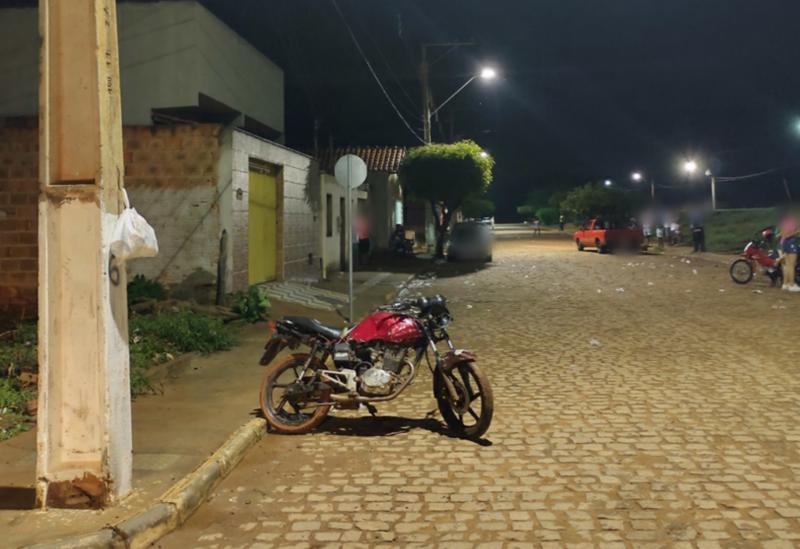 Livramento: PM recebe denúncia e desfaz aglomeração de pessoas no Bairro Jurema