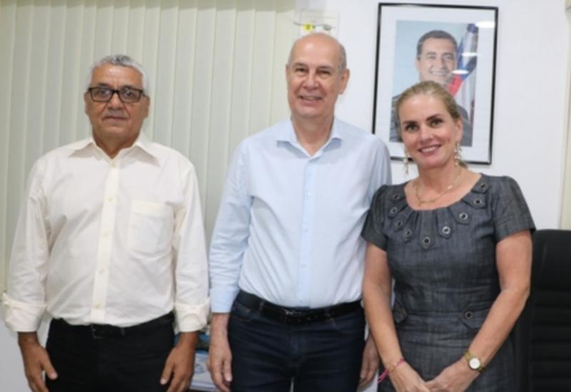 Ivana Bastos vai à CERB tratar de demandas de Caetité