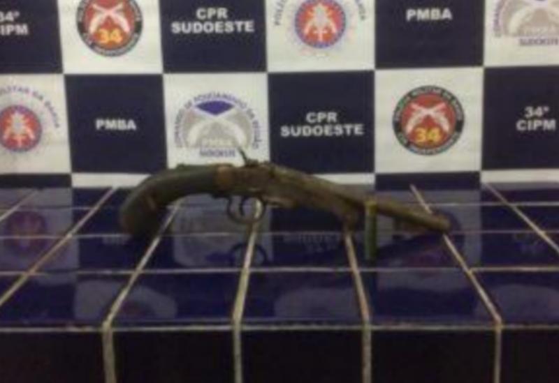 Brumado: durante abordagem, suspeito tenta atirar contra policial, mas é alvejado