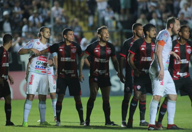 Vitória vence o Operário e se mantém na Série B em 2020