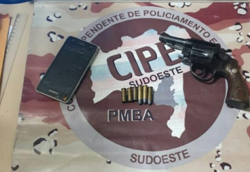 Homem reage a ação da Caesg e morre após troca de tiros em Paramirim