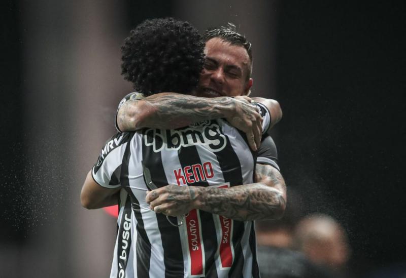 Atlético-MG vence Bahia e volta a ser campeão brasileiro após 50 anos