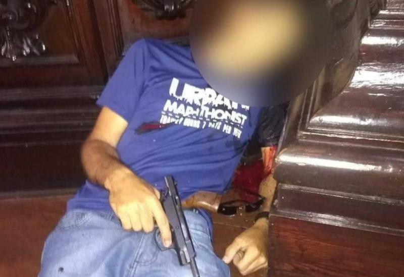 SP: Homem invade missa, mata quatro e comete suicídio na Catedral de Campinas