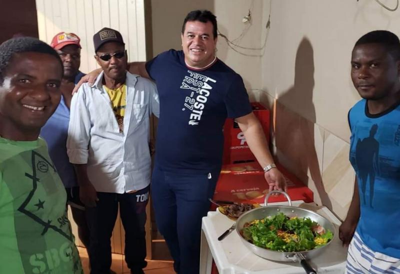 Deputado Marquinho Viana visita a comunidade quilombola Camulengo