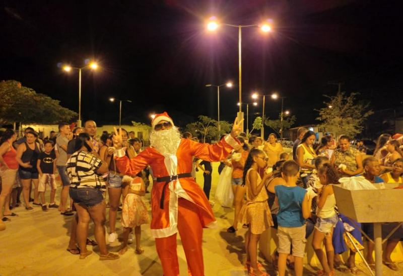 Brumado: Associação Comunitária de Itaquaraí realizou mais uma Caravana do Papel Noel