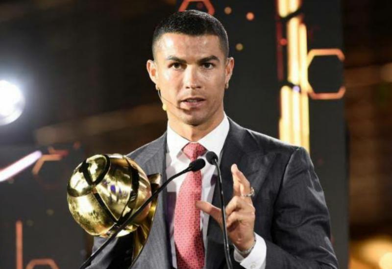 Cristiano Ronaldo é escolhido melhor jogador do século