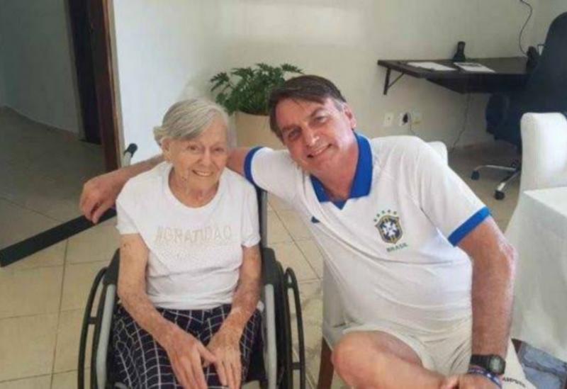 Mãe do presidente Jair Bolsonaro morre aos 94 anos