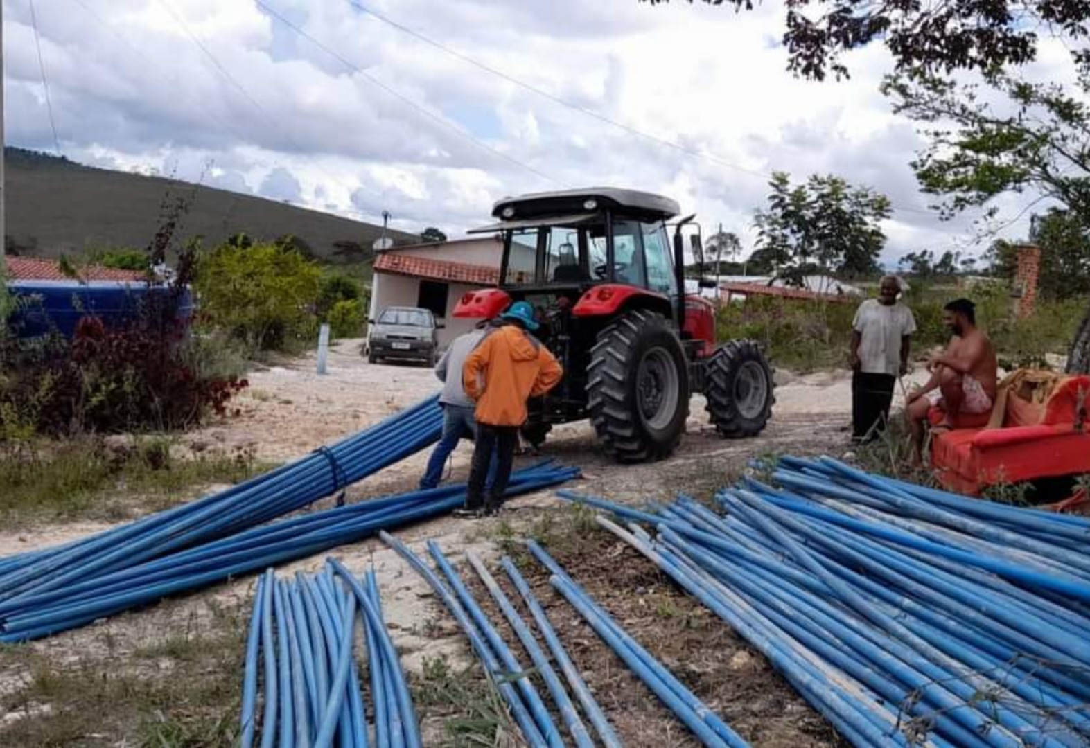 Deputado Marquinho Viana agiliza a implantação do sistema de abastecimento de água para povoado de Barra da Estiva
