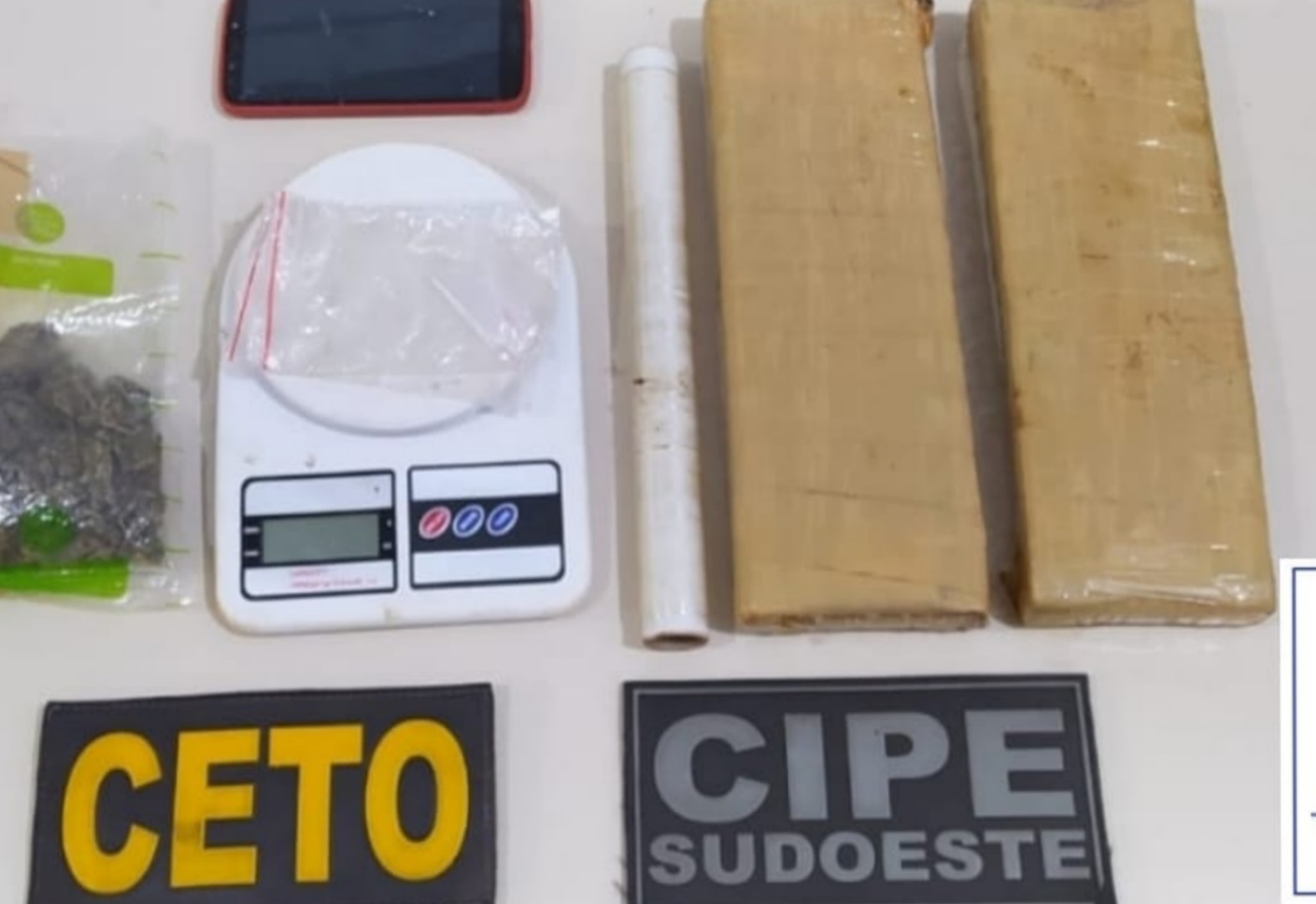 Homem é preso acusado de tráfico de drogas em Guanambi