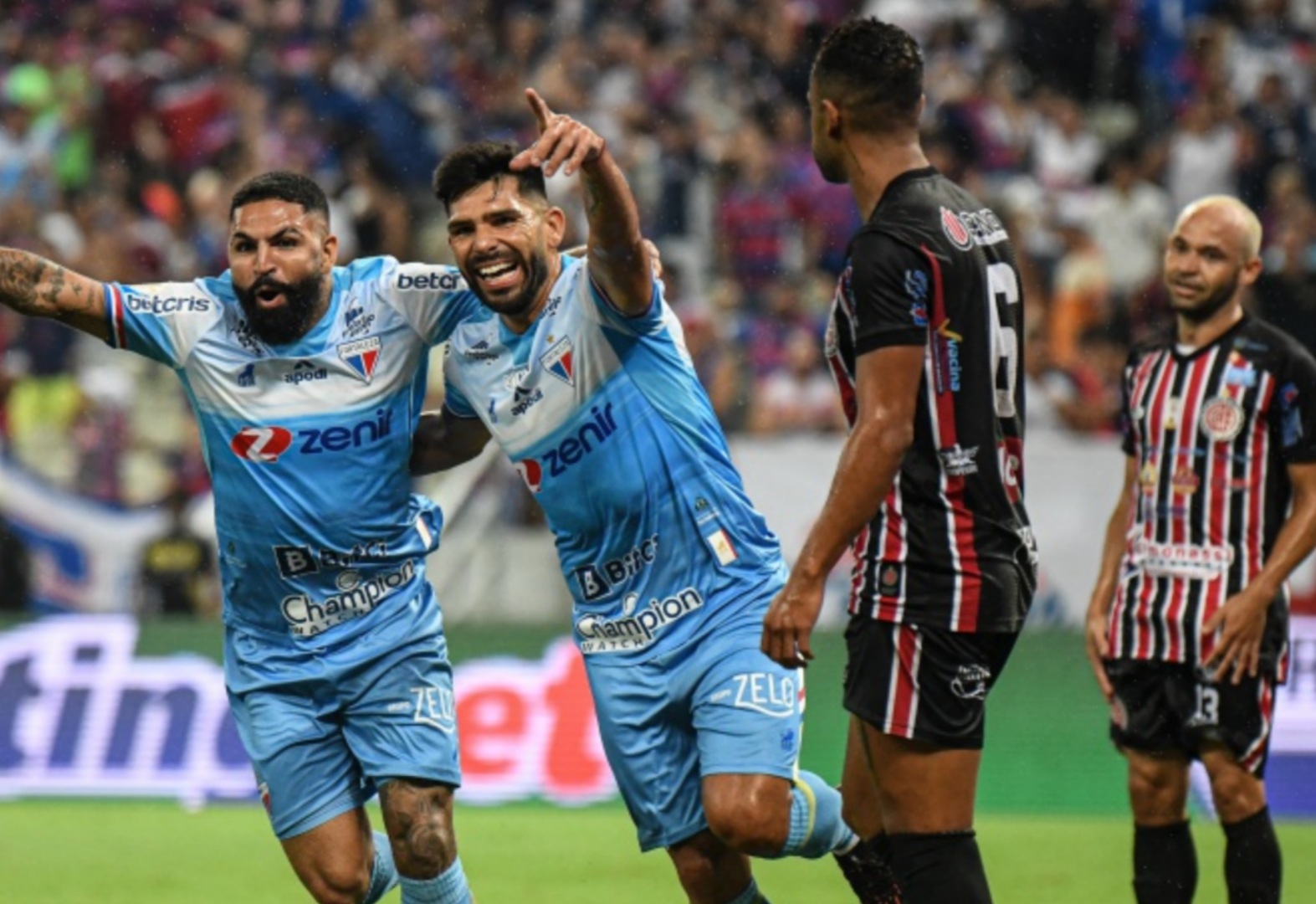 Atlético-BA sai na frente mas é goleado pelo Fortaleza que avança à semifinal da Copa do Nordeste