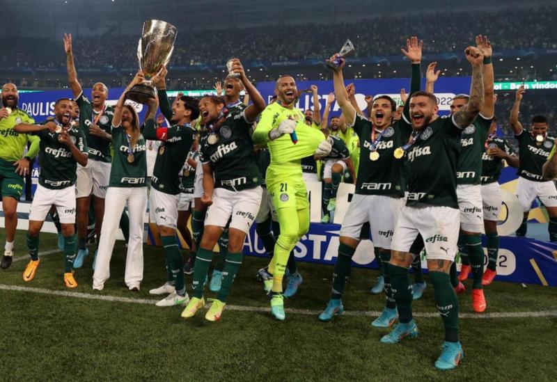 Palmeiras atropela São Paulo, vira confronto e leva título paulista