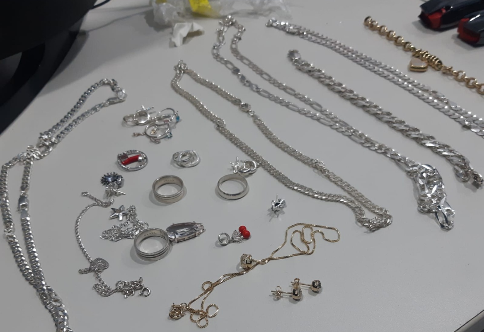 Casal acusado de roubo em loja de Brumado é preso em Eunápolis