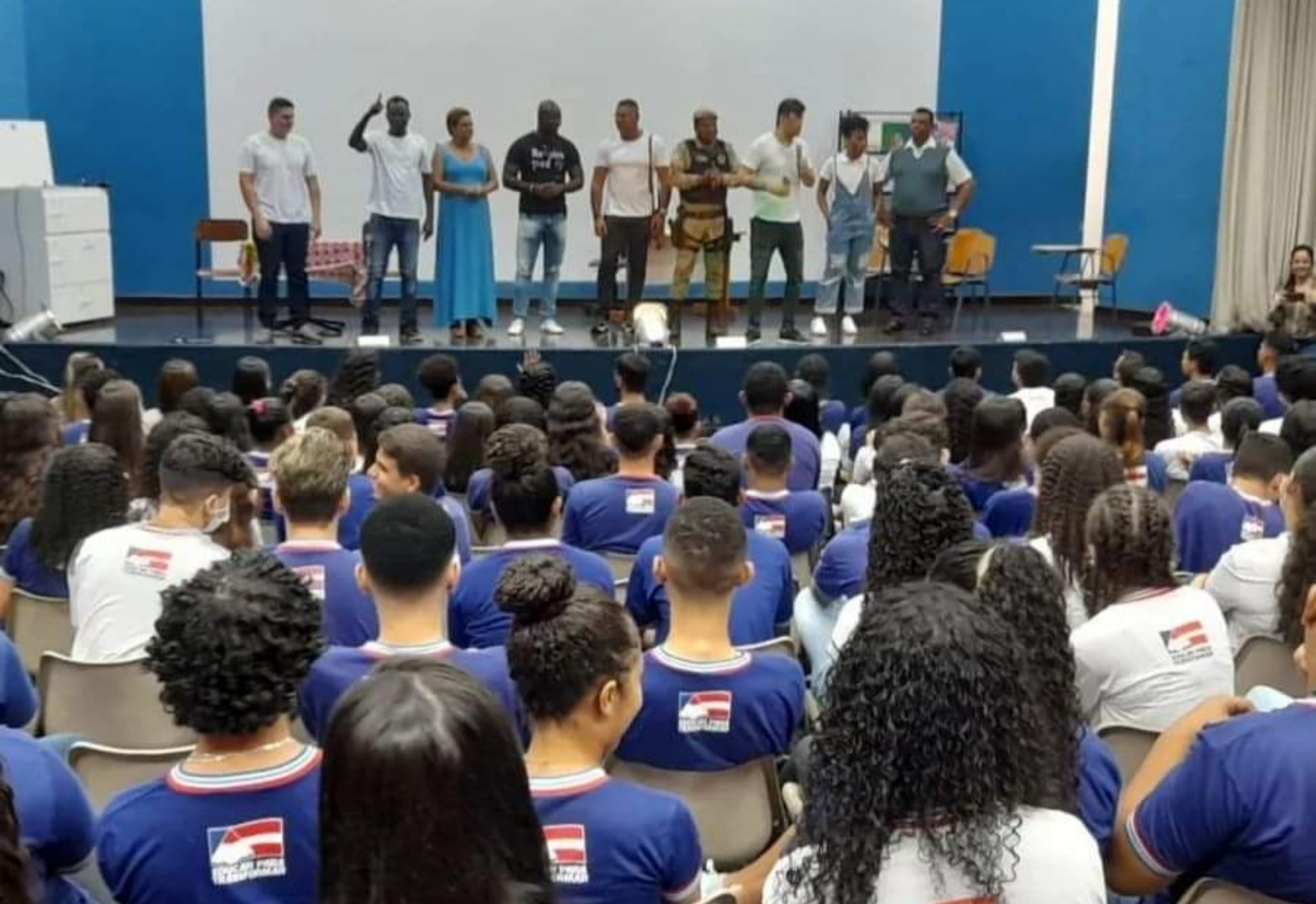 Grupo de Teatro da Polícia Militar da Bahia voltou a se apresentar em Brumado
