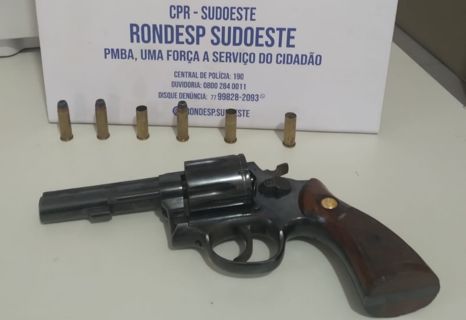 Foragido da Justiça do Ceará, suspeito de comandar assaltos a bancos morre durante confronto com a polícia em Conquista 