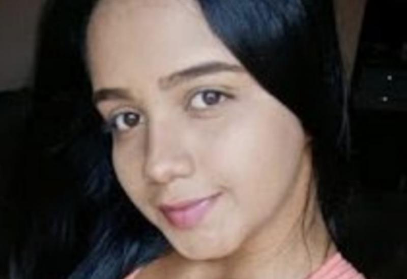 Jovem é esfaqueada e morre no dia do seu aniversário; suspeito do crime é namorado