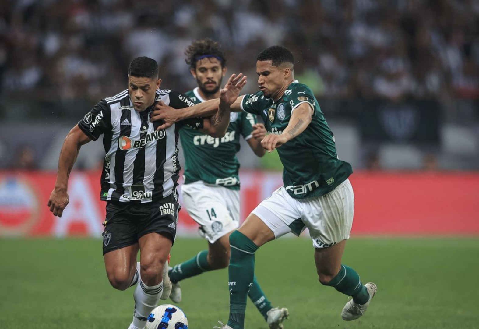Palmeiras mostra força e arranca empate com o Atlético na Libertadores