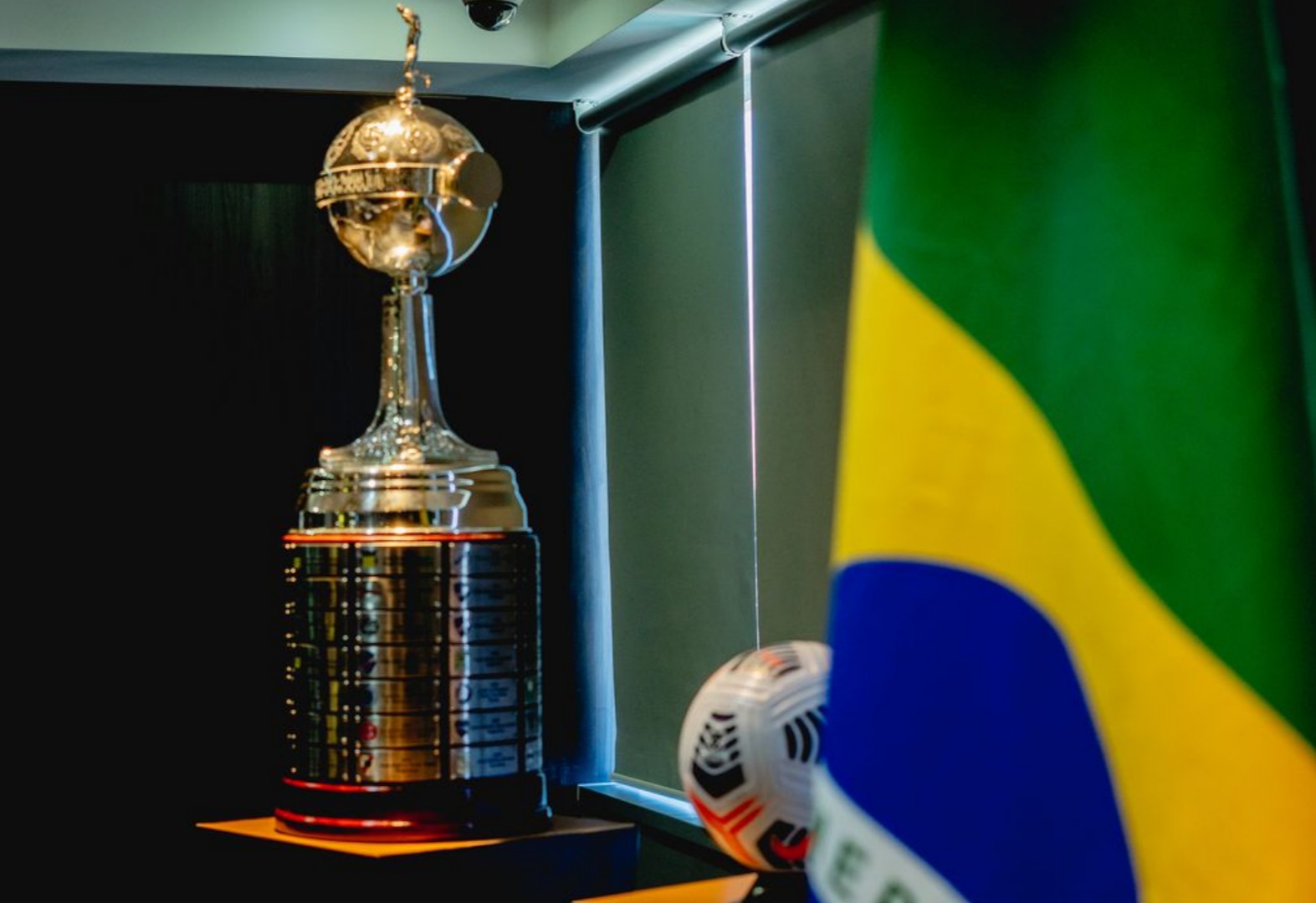 Flamengo e Athletico-PR disputam 5ª final brasileira da Libertadores