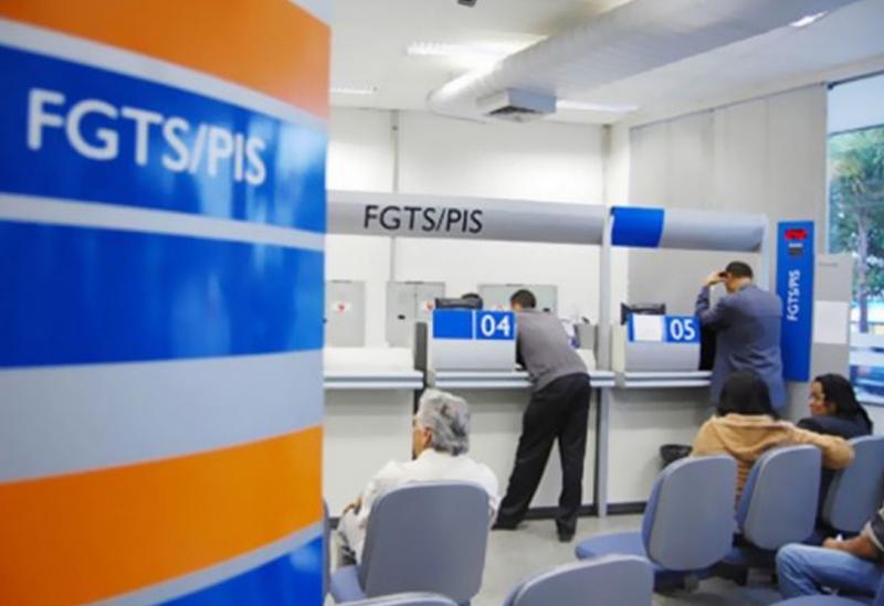 Caixa e Banco do Brasil começam a pagar hoje abono do PIS/Pasep