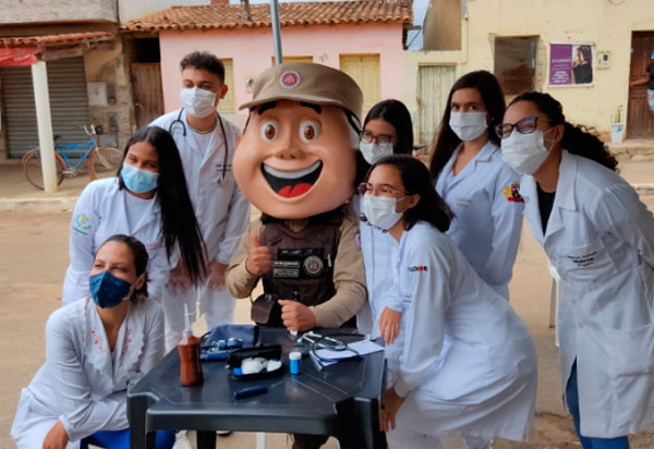 Polícia Militar participa de Mutirão Solidário em Conquista