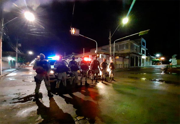 46ª CIPM apresenta resultados da primeira noite de ações em cumprimento ao decreto de toque de recolher na região de Livramento