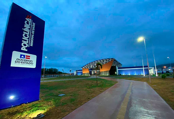 Rui Costa divulga detalhes em fotos da Policlínica Regional de Brumado