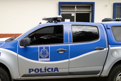 Brumado: bandidos arrombam casa na zona rural e furtam vários objetos