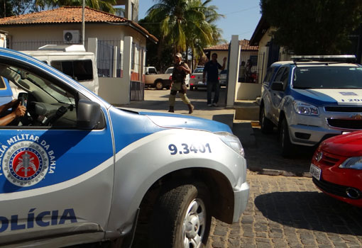 Brumado: acusado de aplicar golpes em fiéis, falso pastor é preso