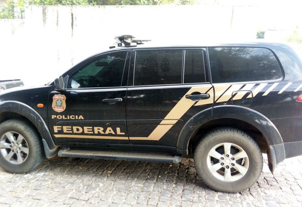 Vitória da Conquista: Operação policial cumpre mandados de busca e apreensão contra pessoas usadas como 'laranja'