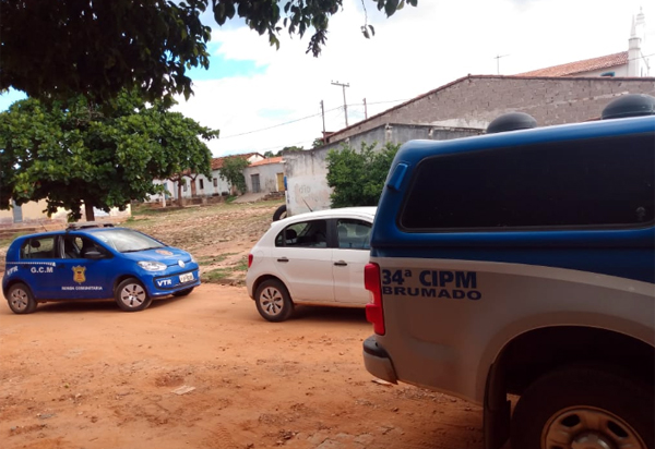 Brumado: fiscais da Prefeitura, Guarda Municipal e Polícia Militar realizam ação de cumprimento de decretos de fechamento de estabelecimentos comerciais nos distritos