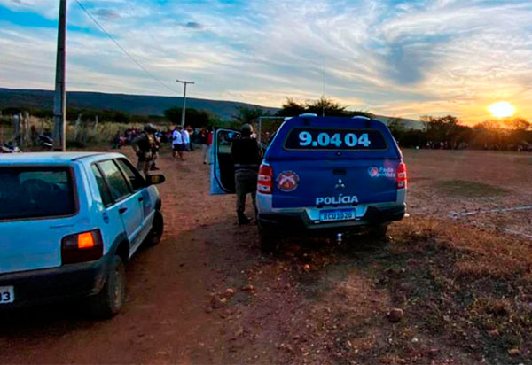 Macaúbas: Evento Clandestino con aglomeração de pessoas é encerrado pela PM