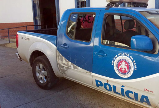 Brumado: Polícia Militar prende indivíduo que tentava roubar transeuntes no Bairro das Flores