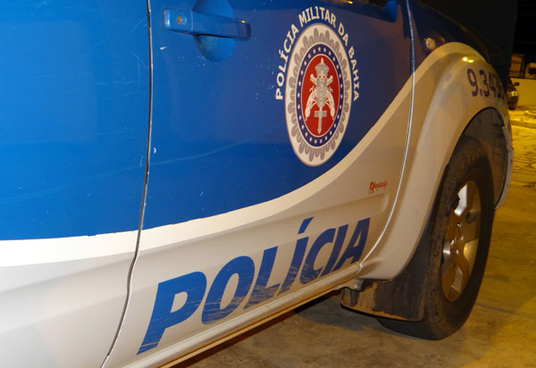 Brumado: Polícia Militar impede arrombamento de pastelaria e prende duas pessoas 