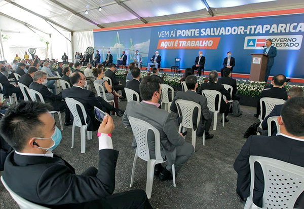 Contrato de construção da Ponte Salvador–Itaparica é assinado pelo governador