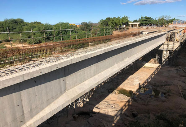Construção da ponte sobre o Rio de Contas em Sussuarana chega a 54% 