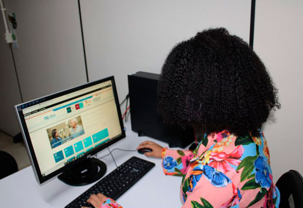 Governador encaminha projeto de lei com reajuste para funcionalismo estadual