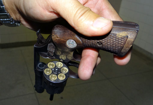 Porte de armas é tema de audiência na quarta-feira