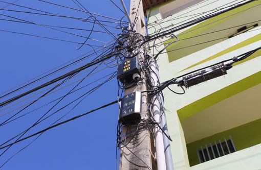 Brumado: Gatos de energia continuam tirando o sono da população