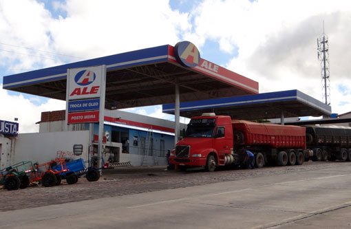 Brumado: Promoção de gasolina no Posto Meira por R$ 3,80 o litro neste domingo 