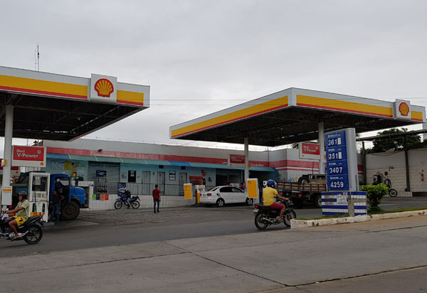  Brumado: faça a troca de óleo de seu veículo no Posto Meira