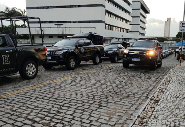 Bahia: Polícia Federal prende 13 pessoas em operação contra o tráfico de drogas